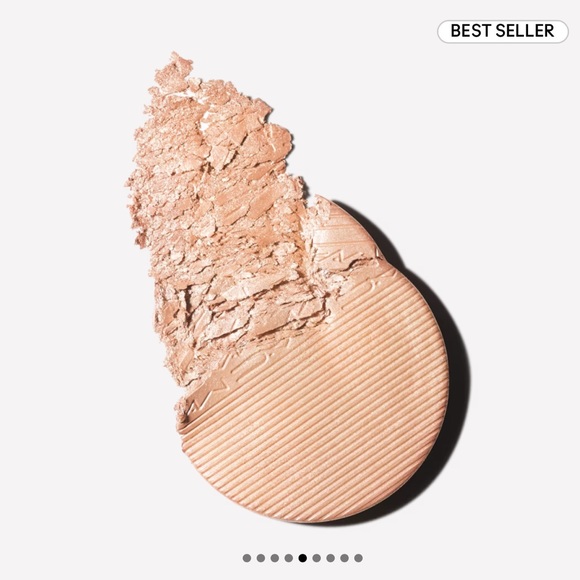 MAC Extra Dimension Skinfinish in Double Gleam - Picture 5 of 9